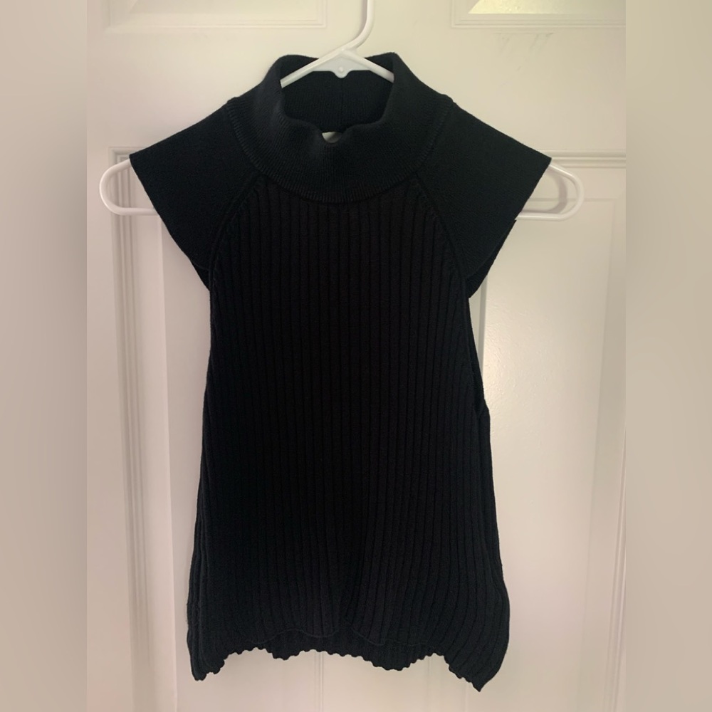Varley Black Ribbed Cap-Sleeve Mock Neck Tank